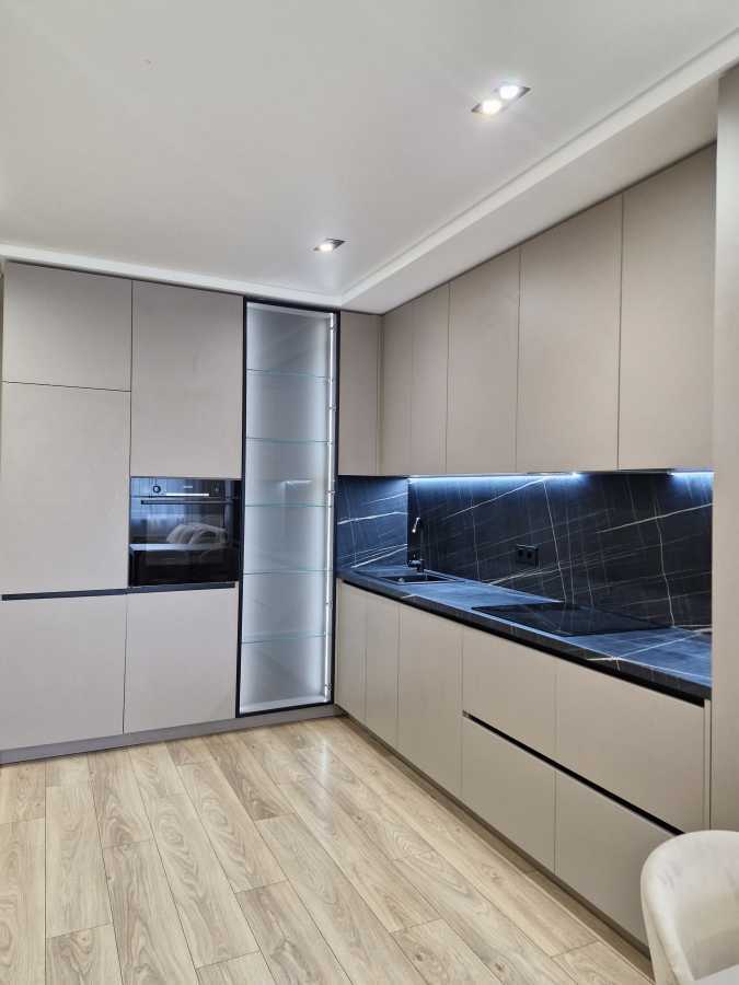 Продажа 2-комнатной квартиры 70 м², Генерала Грекова ул., 2