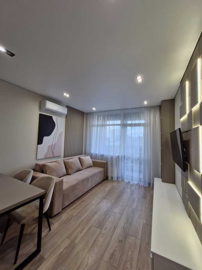 Продажа 2-комнатной квартиры 70 м², Генерала Грекова ул., 2