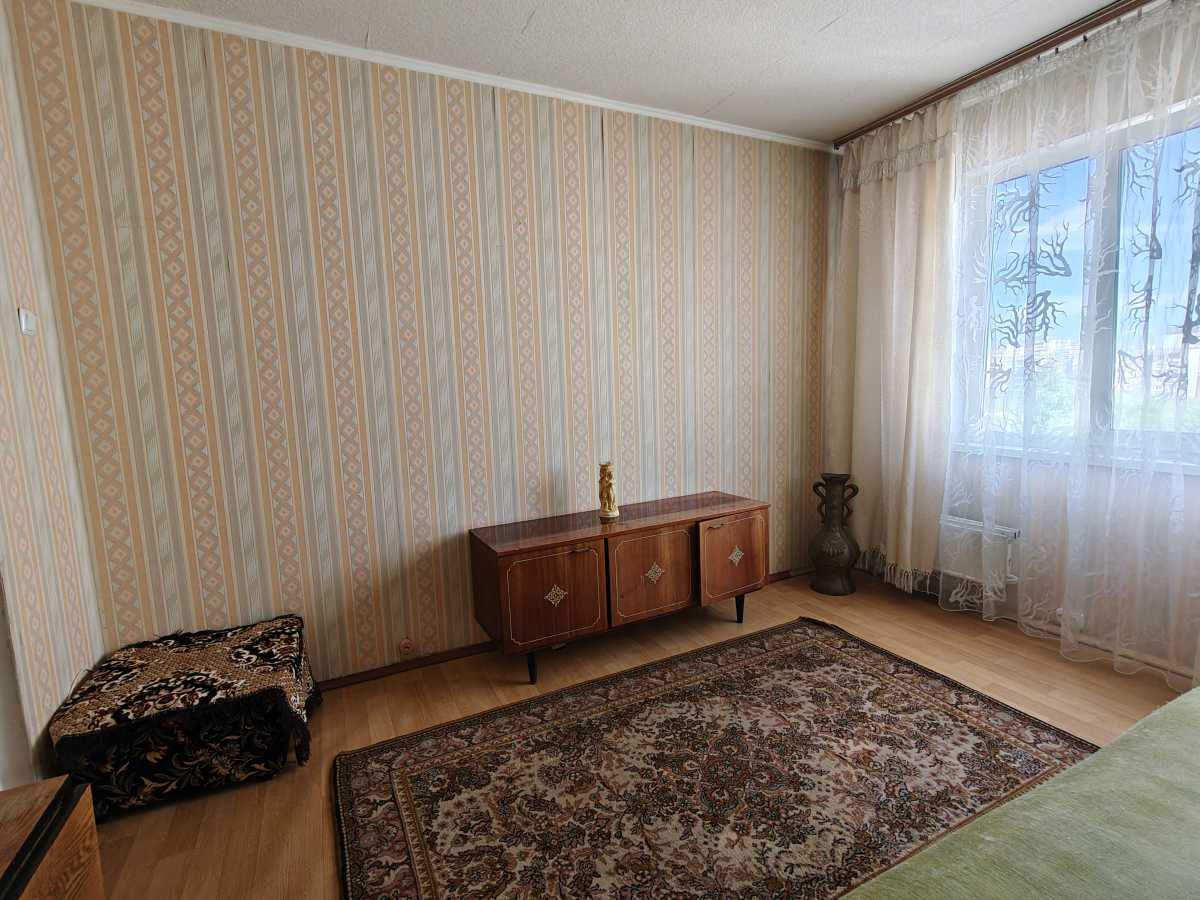 Аренда 3-комнатной квартиры 76 м², Тростянецкая ул., 6Д