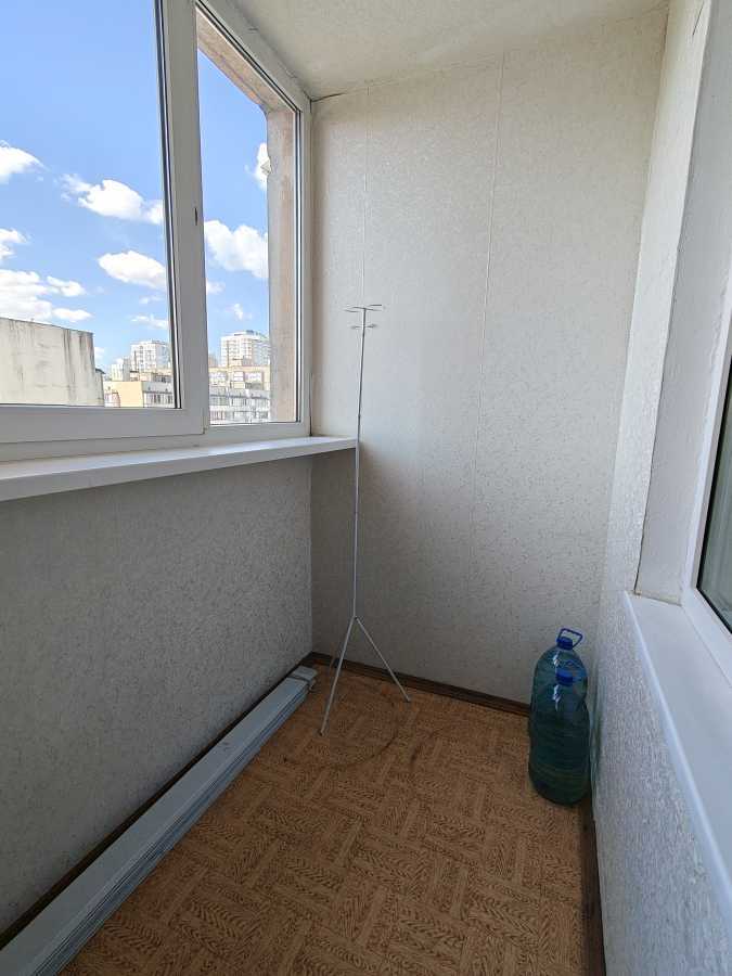 Аренда 3-комнатной квартиры 76 м², Тростянецкая ул., 6Д