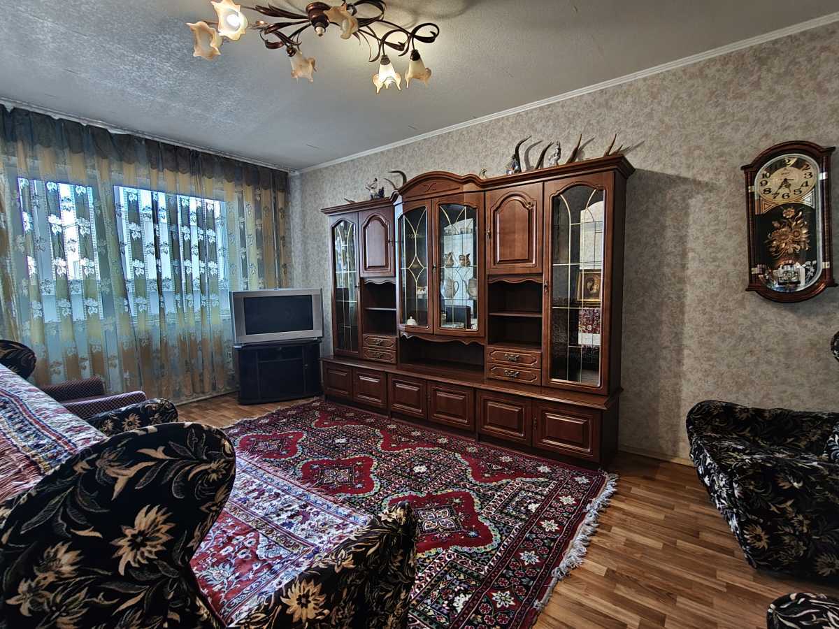Аренда 3-комнатной квартиры 76 м², Тростянецкая ул., 6Д
