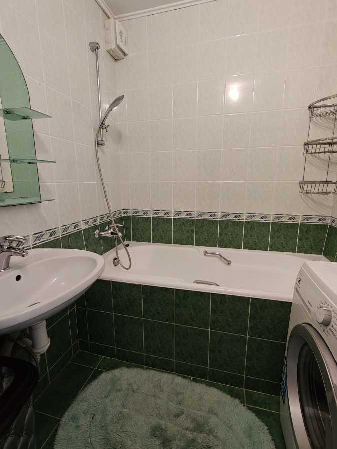 Аренда 3-комнатной квартиры 76 м², Тростянецкая ул., 6Д