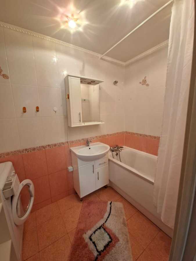 Продажа 3-комнатной квартиры 79 м², Москвина ул., 5-7