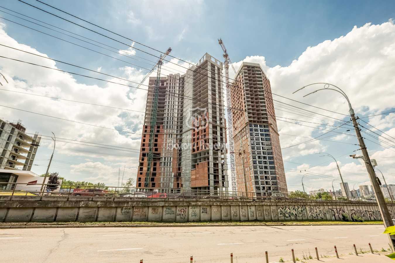 Продажа 4-комнатной квартиры 99.6 м², Николая Кибальчича ул., Міхновського, 2