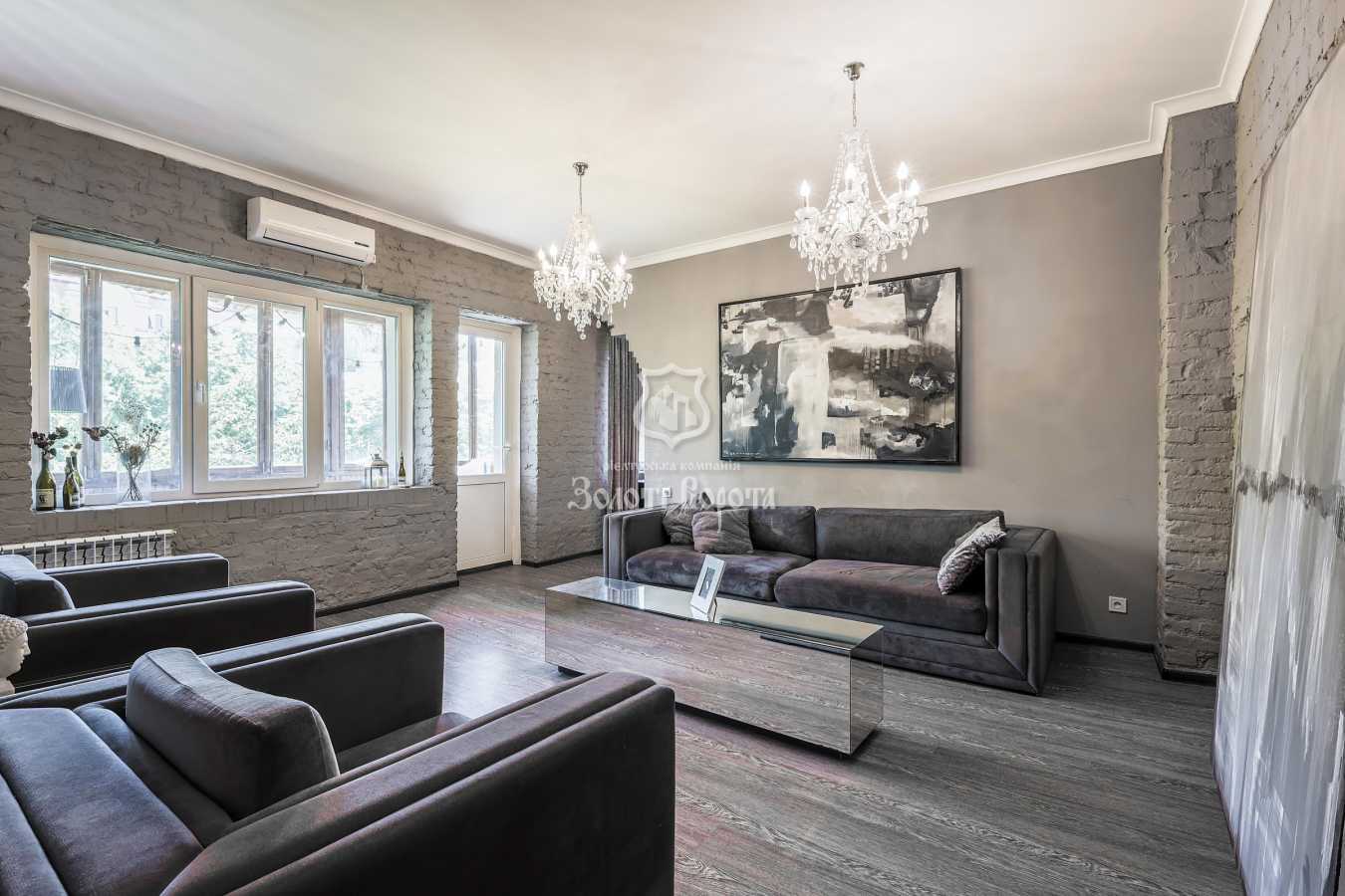 Продажа 2-комнатной квартиры 54.48 м², Круглоуниверситетская ул., 2/1