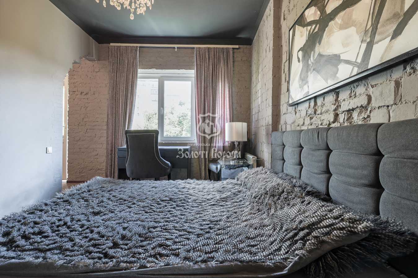 Продажа 2-комнатной квартиры 54.48 м², Круглоуниверситетская ул., 2/1