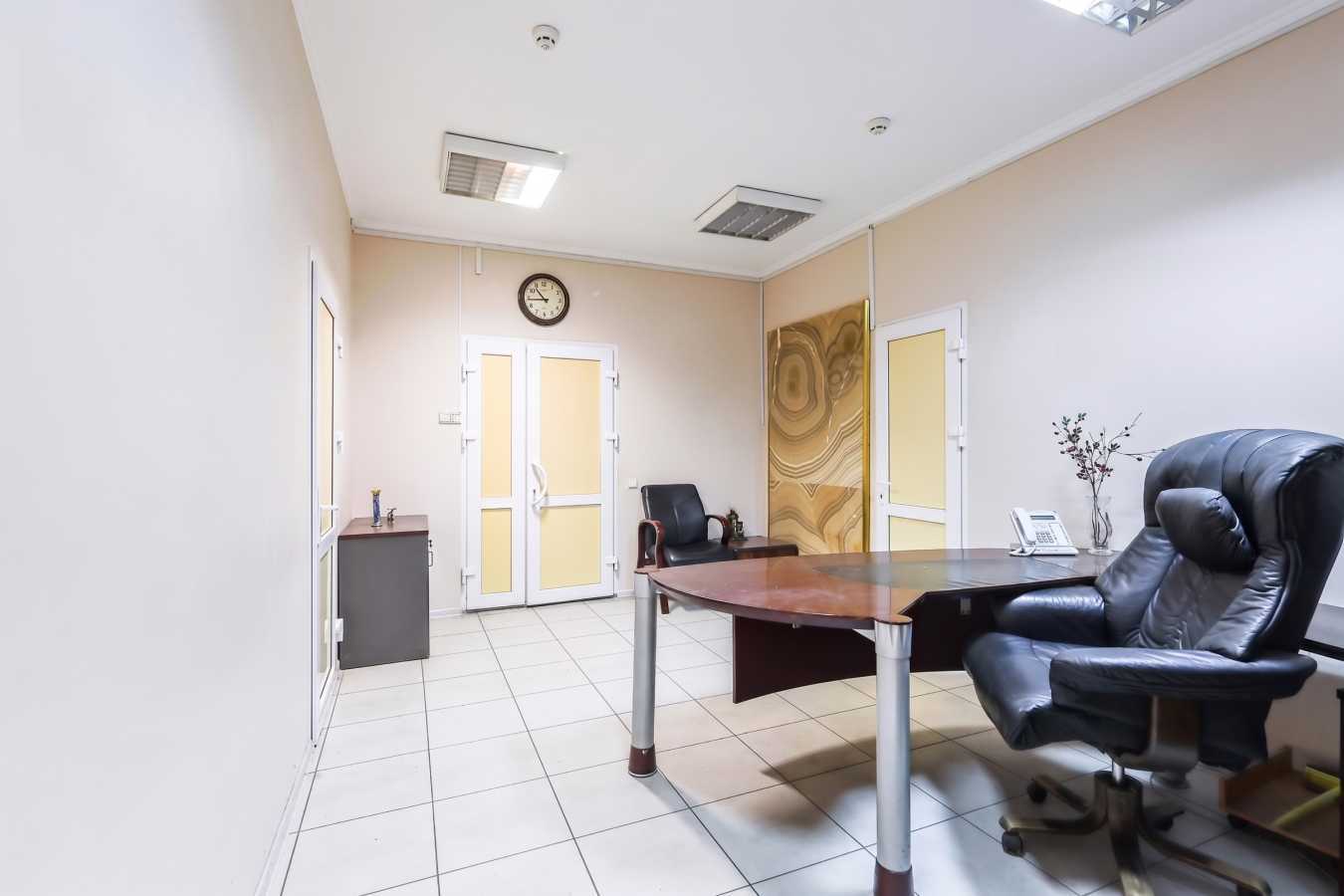 Продаж офісу 182.4 м², Осиповського вул., 9