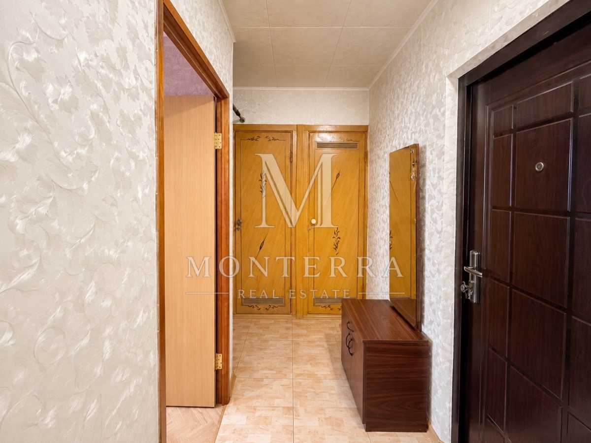 Продажа 2-комнатной квартиры 45.4 м², Иорданская ул., 16