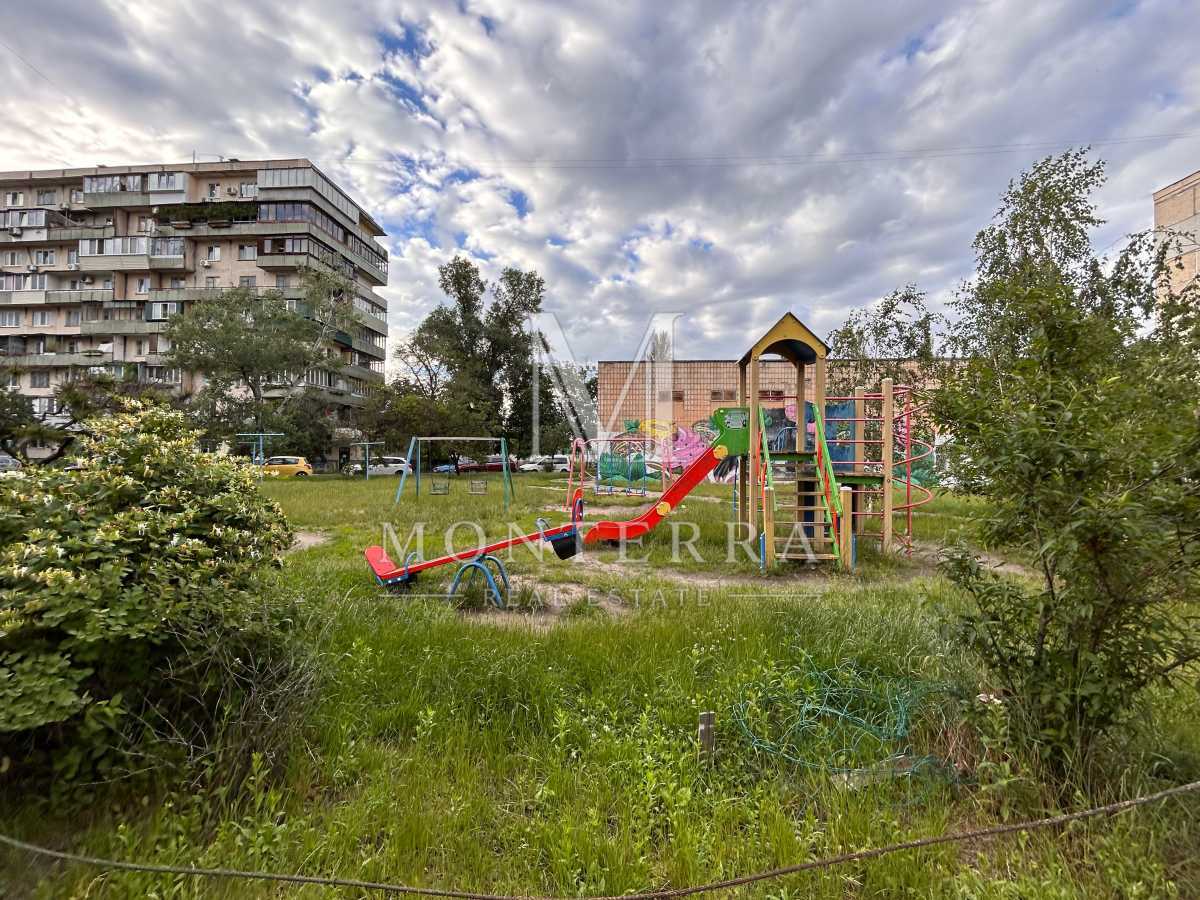 Продажа 2-комнатной квартиры 45.4 м², Иорданская ул., 16