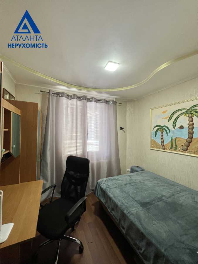 Продажа 3-комнатной квартиры 65.4 м², Соборности просп., 20А