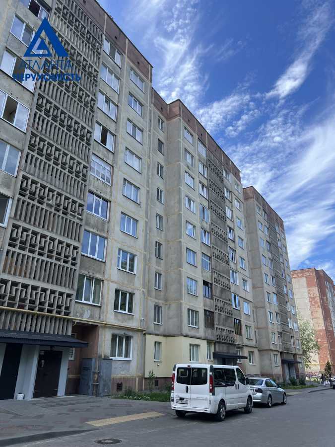 Продажа 3-комнатной квартиры 65.4 м², Соборности просп., 20А