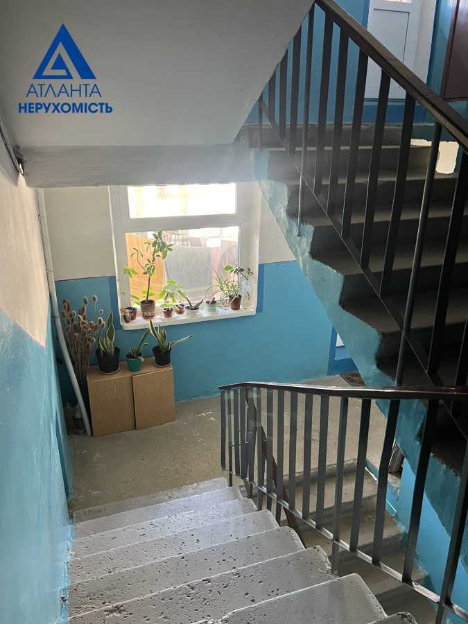 Продажа 3-комнатной квартиры 65.4 м², Соборности просп., 20А