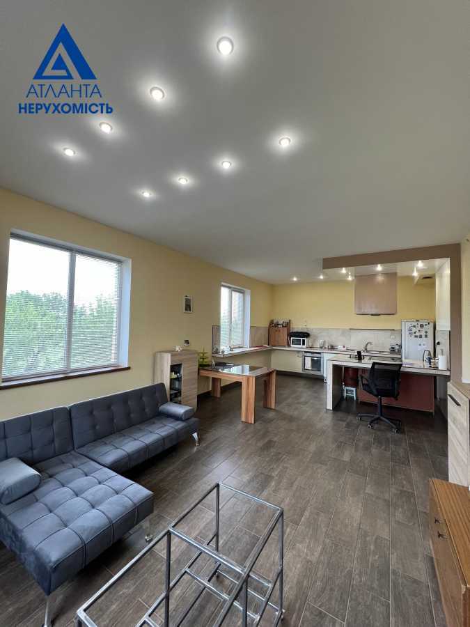 Продажа дома 230.7 м², Хутірська, 14