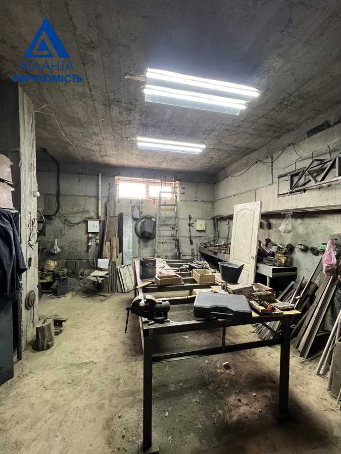 Продажа дома 230.7 м², Хутірська, 14