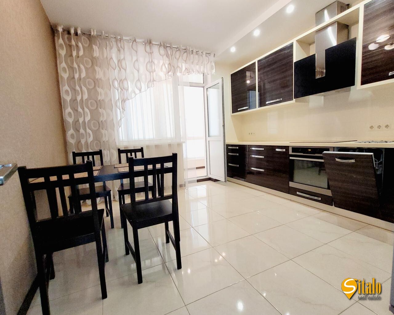 Аренда 2-комнатной квартиры 81 м², Елизаветы Чавдар ул., 1