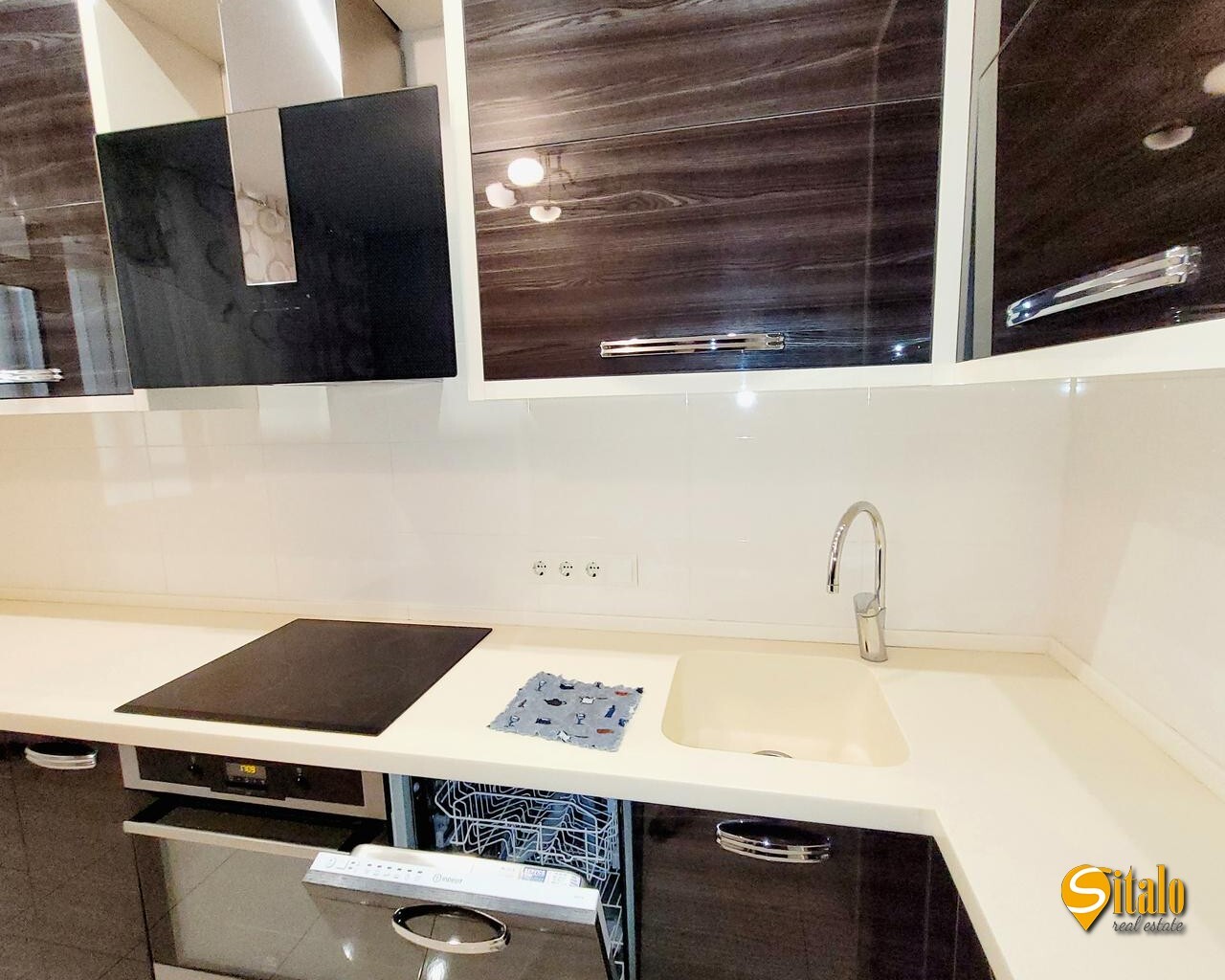 Аренда 2-комнатной квартиры 81 м², Елизаветы Чавдар ул., 1