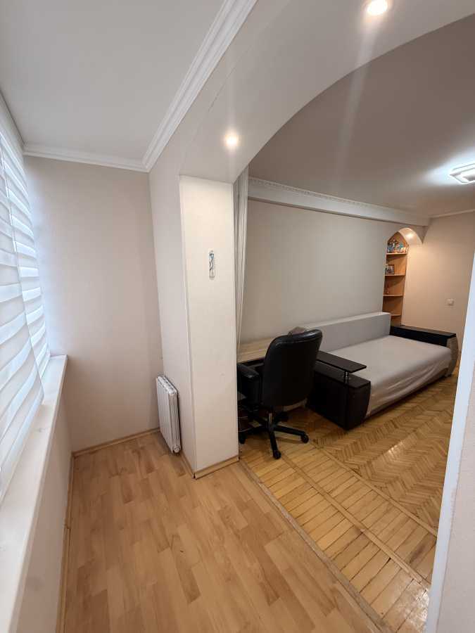 Аренда 3-комнатной квартиры 60 м², Ивана Миколайчука ул., 3/1