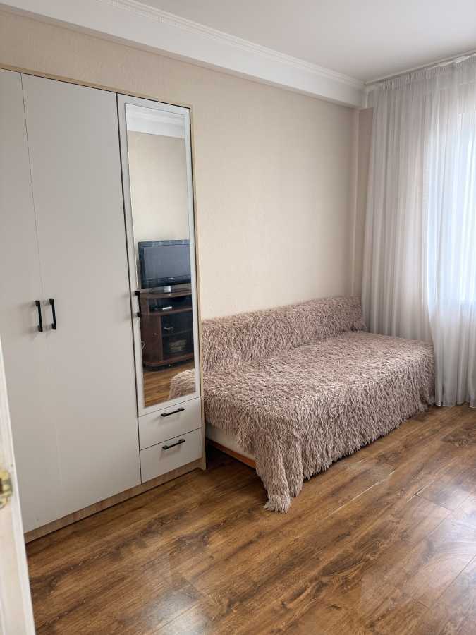 Аренда 3-комнатной квартиры 60 м², Ивана Миколайчука ул., 3/1