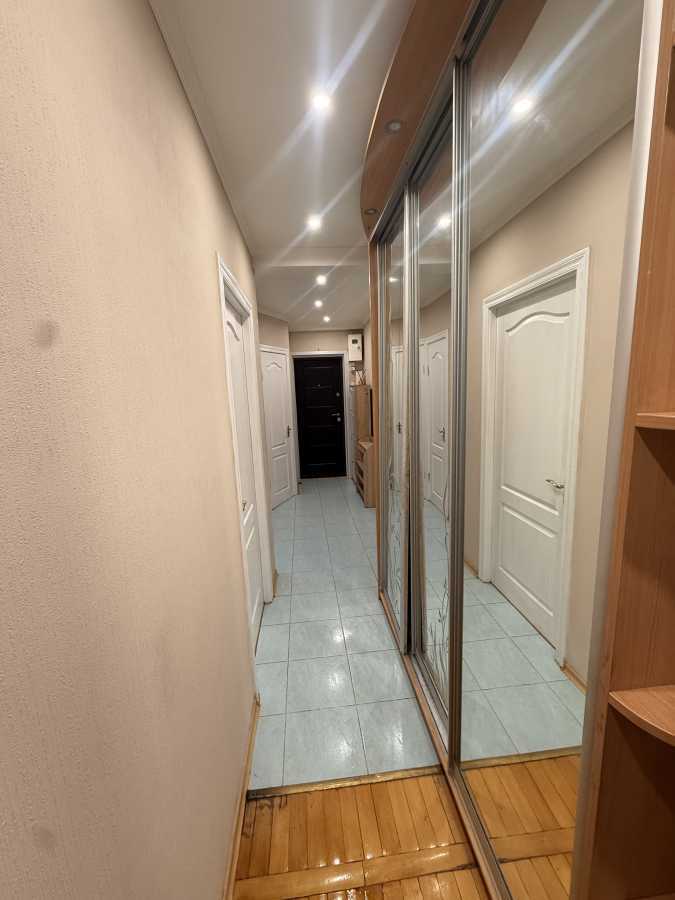 Аренда 3-комнатной квартиры 60 м², Ивана Миколайчука ул., 3/1