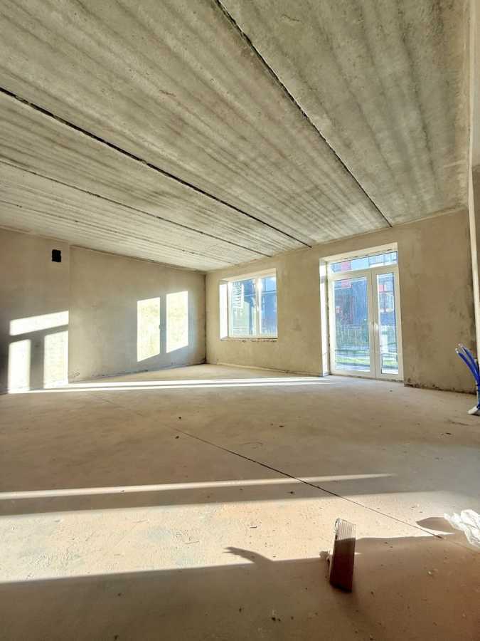 Продажа 1-комнатной квартиры 35 м², Святопетрівського, 34