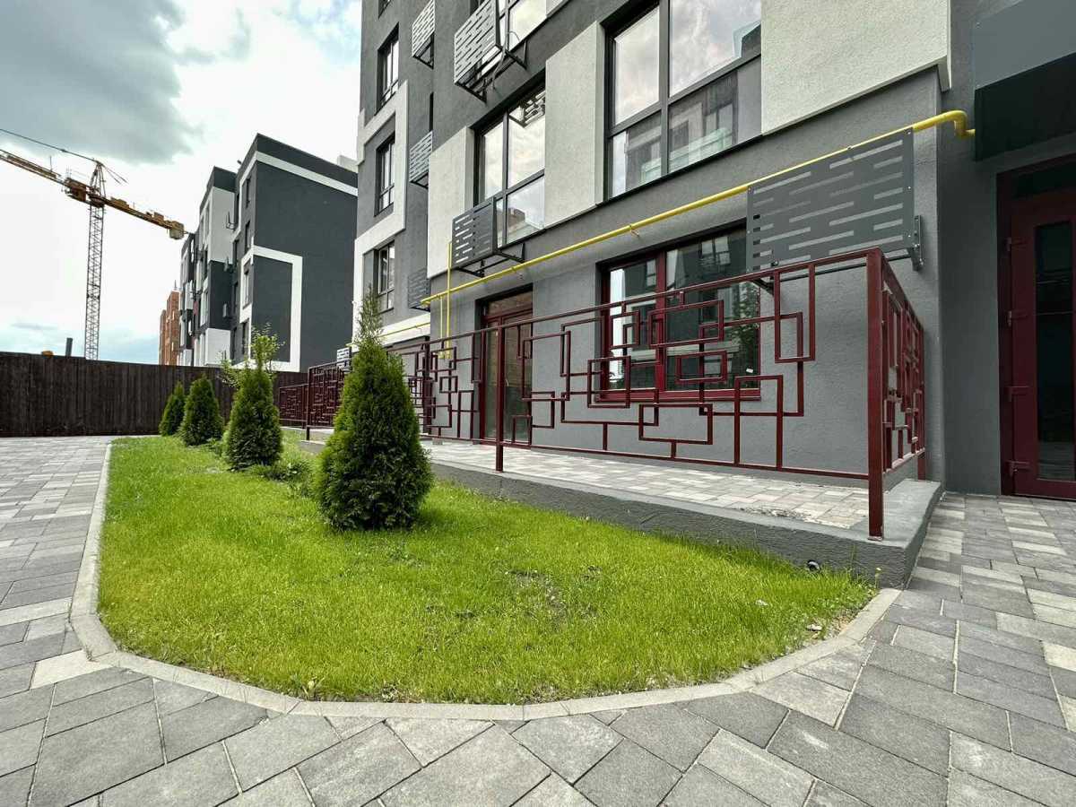 Продажа 1-комнатной квартиры 35 м², Святопетрівського, 34