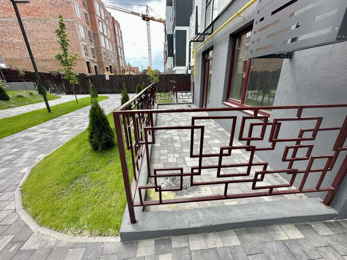 Продажа 1-комнатной квартиры 35 м², Святопетрівського, 34
