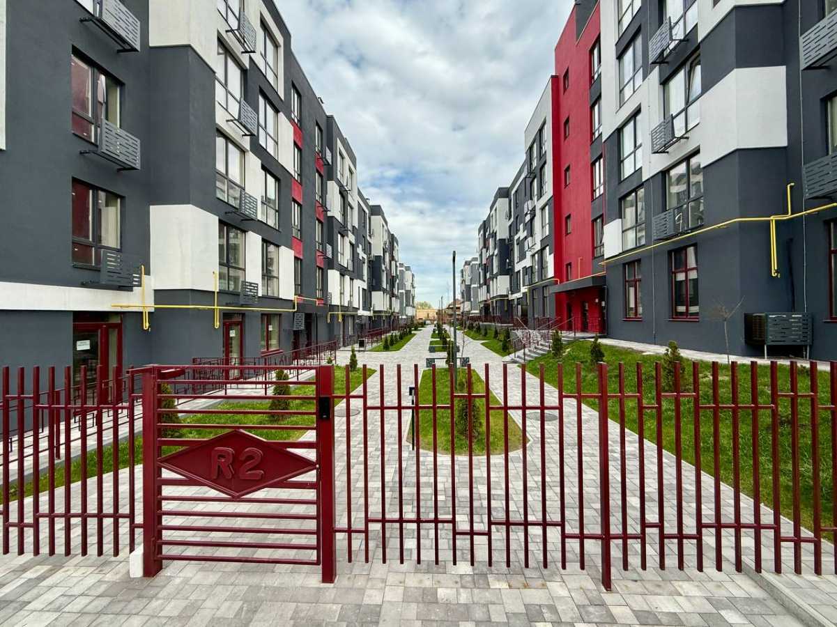 Продажа 1-комнатной квартиры 35 м², Святопетрівського, 34