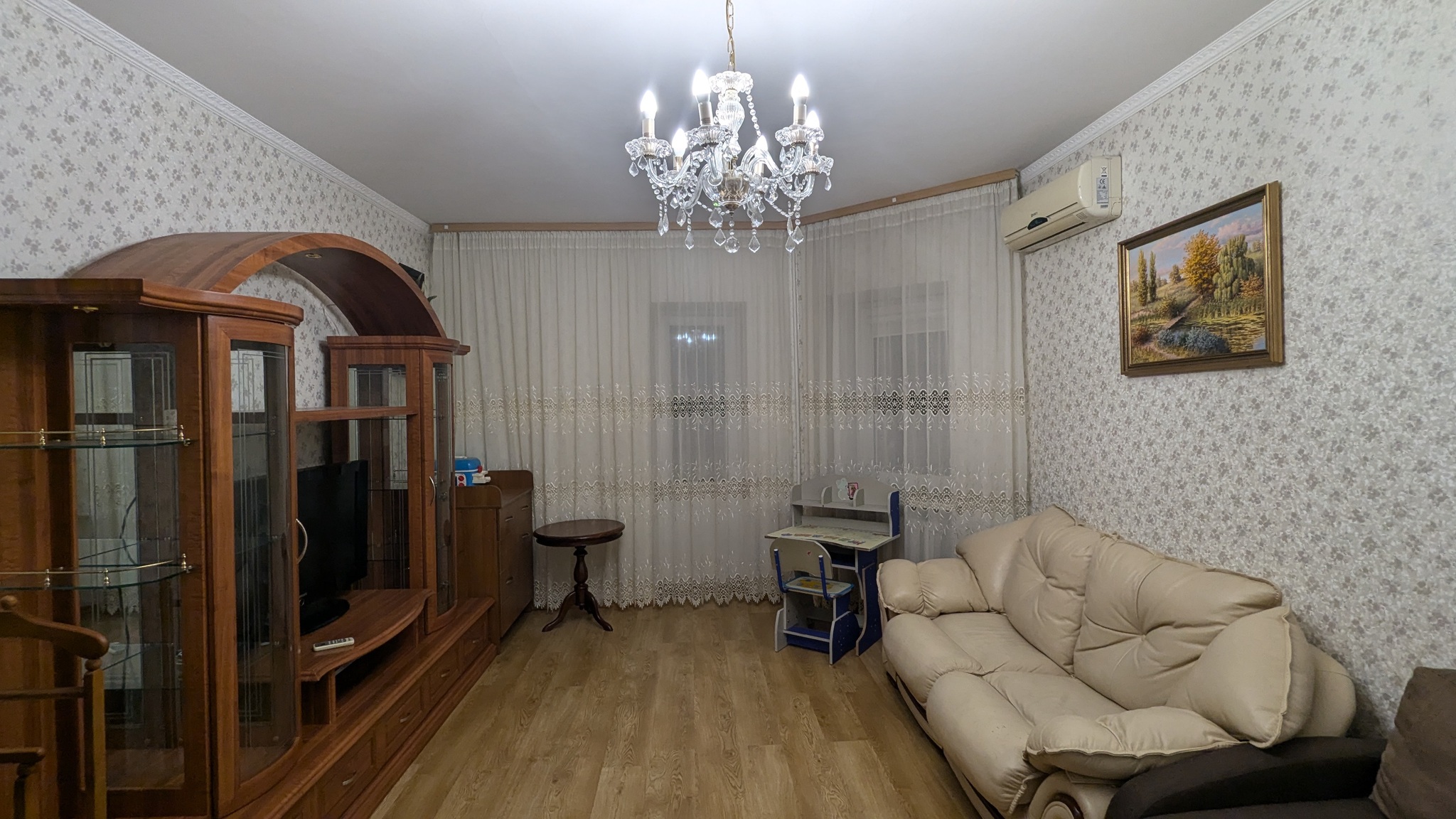 Продаж 1-кімнатної квартири 49 м², Машинобудівників вул., 2В