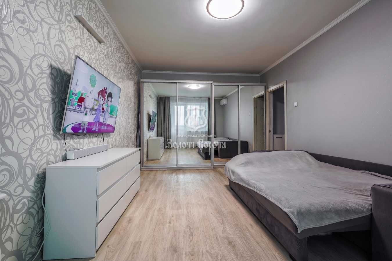 Продажа 2-комнатной квартиры 51 м², Владимира Маяковского просп., 25