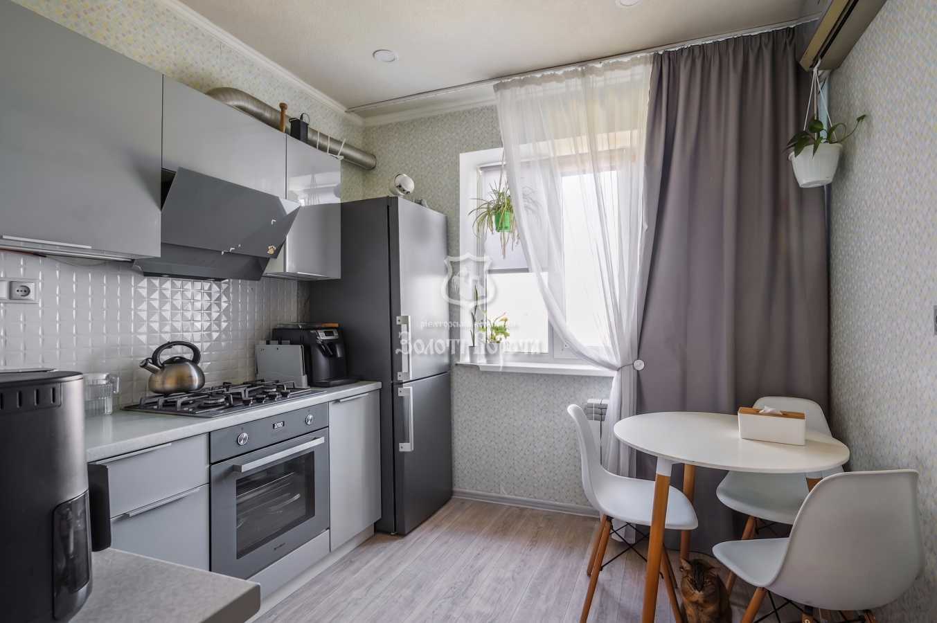 Продажа 2-комнатной квартиры 51 м², Владимира Маяковского просп., 25