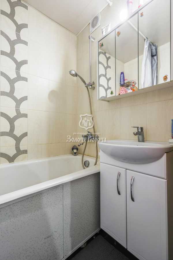 Продажа 2-комнатной квартиры 51 м², Владимира Маяковского просп., 25