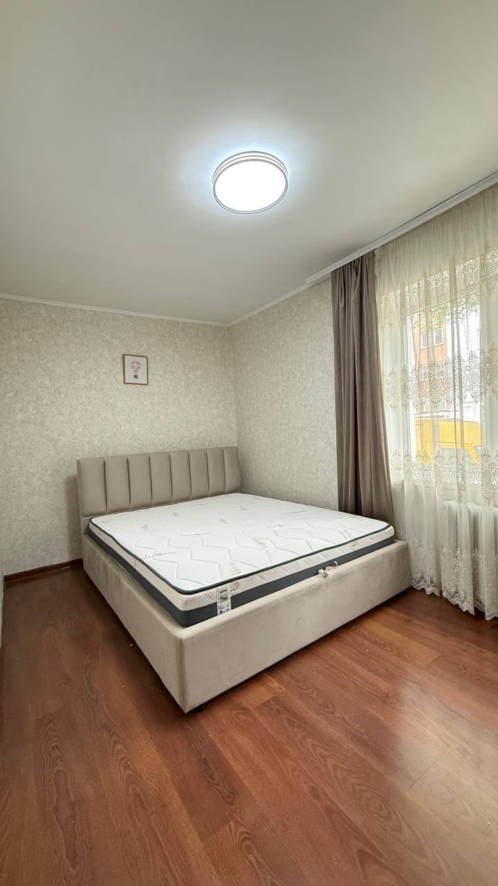 Продаж 3-кімнатної квартири 51.4 м², Івана Вишенського вул., 10