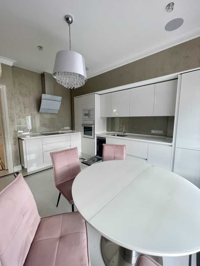 Оренда 3-кімнатної квартири 130 м², Андрія Кизила вул., Верхогляда, 3