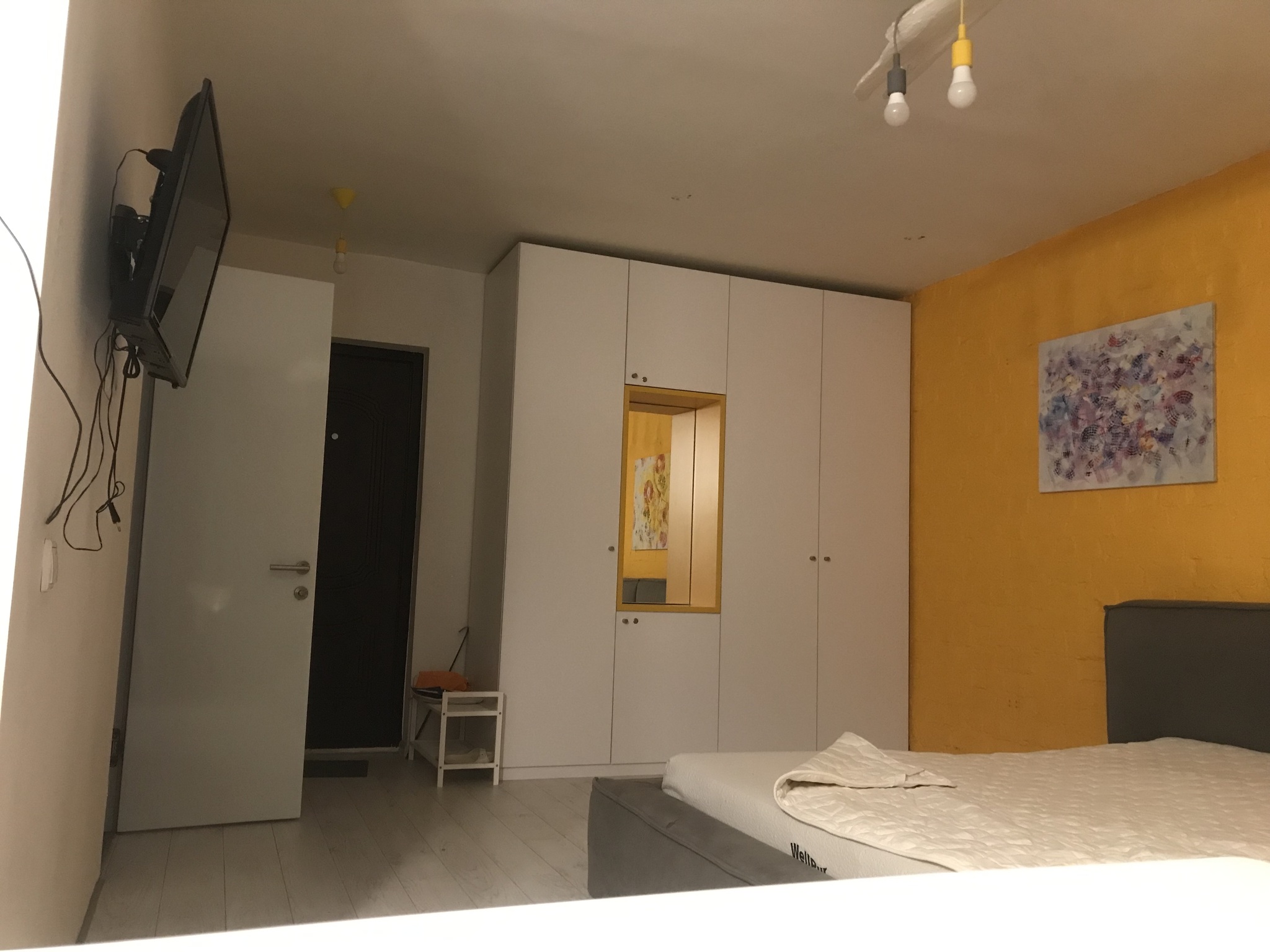 Оренда студії 38 м², Олеся Гончара вул., 9