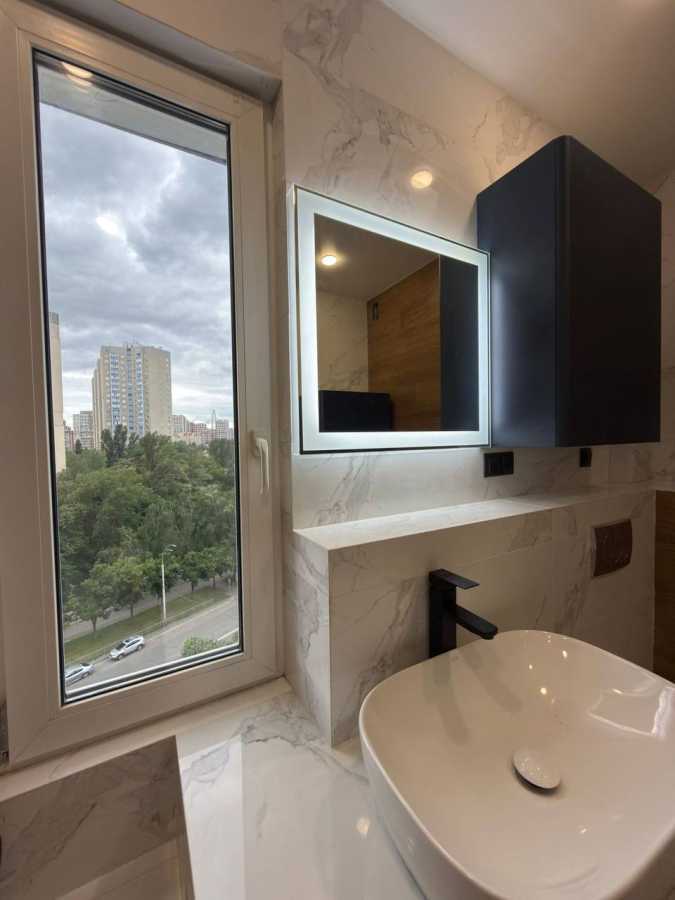 Продажа 3-комнатной квартиры 96 м², Европейская пл., Союзу, 19а