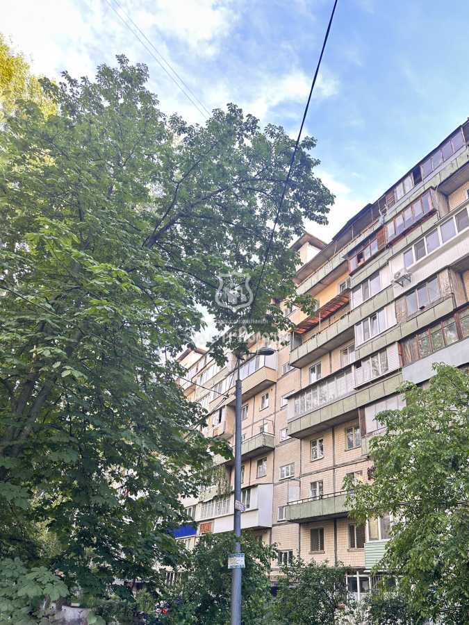 Продажа 1-комнатной квартиры 31.6 м², Зодчих ул., 62А