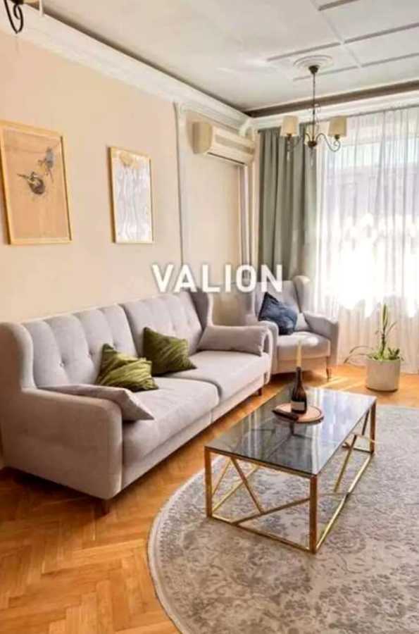 Продаж 5-кімнатної квартири 157 м², Дружби Народів бул., 9