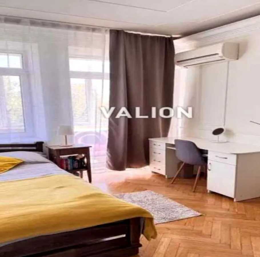 Продаж 5-кімнатної квартири 157 м², Дружби Народів бул., 9