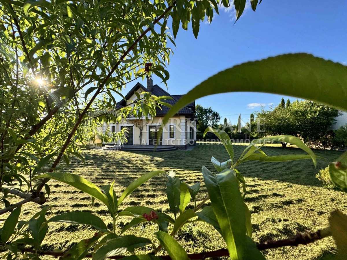 Продажа дома 255 м², Лісова