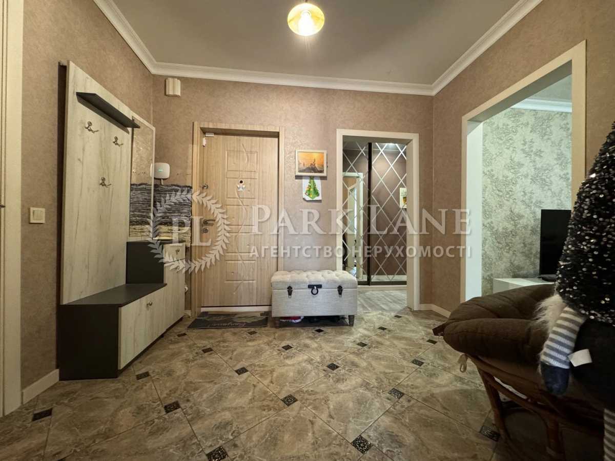 Продажа 3-комнатной квартиры 93 м², Урловская ул., 17