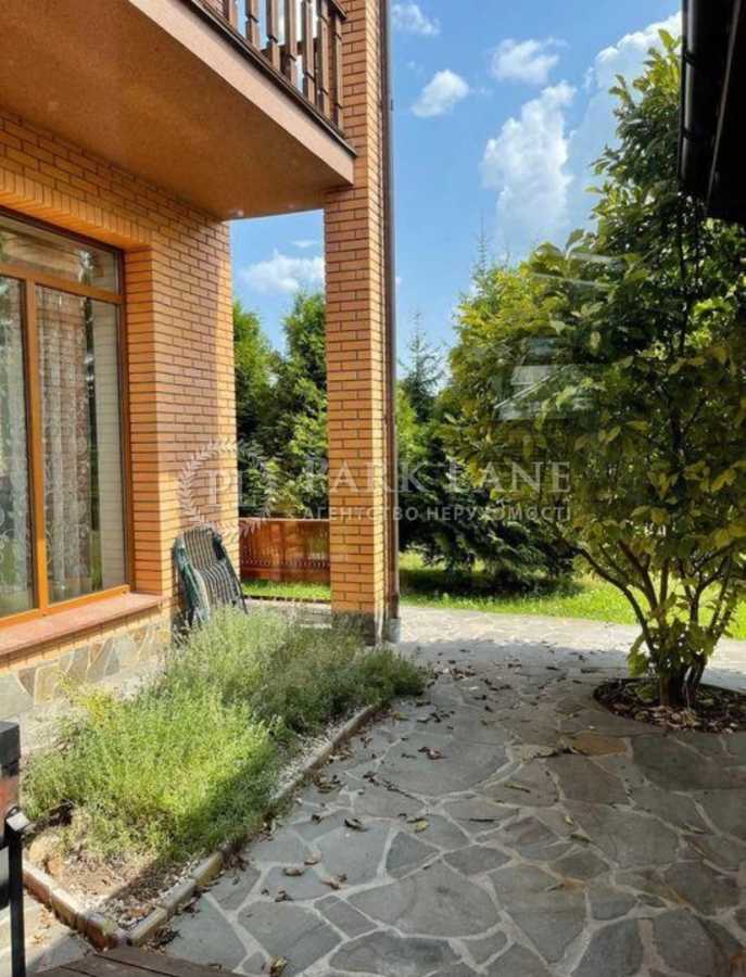 Продажа дома 500 м², Александра Матросова ул.