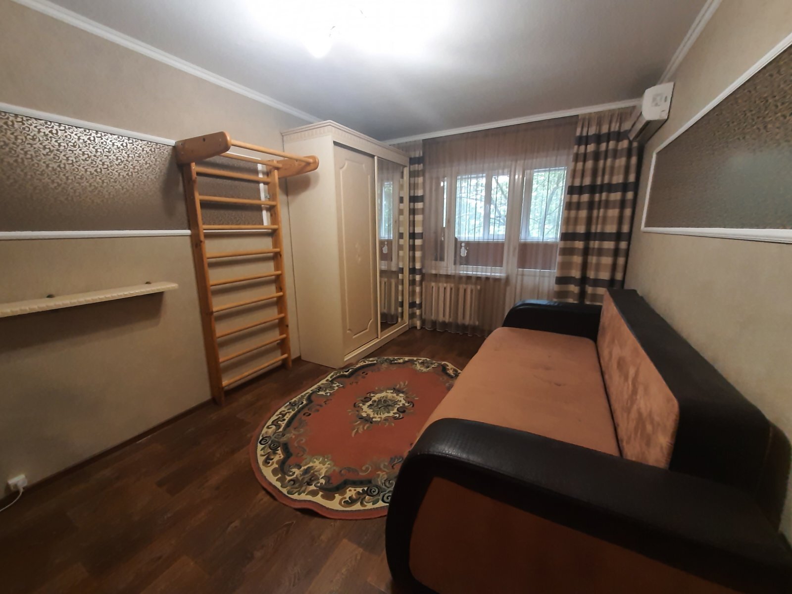 Аренда 2-комнатной квартиры 64 м², Драгоманова ул., 13/10