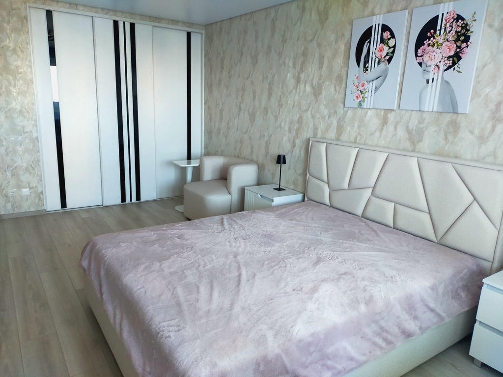 Аренда 1-комнатной квартиры 42 м², Николая Василенко ул., 13