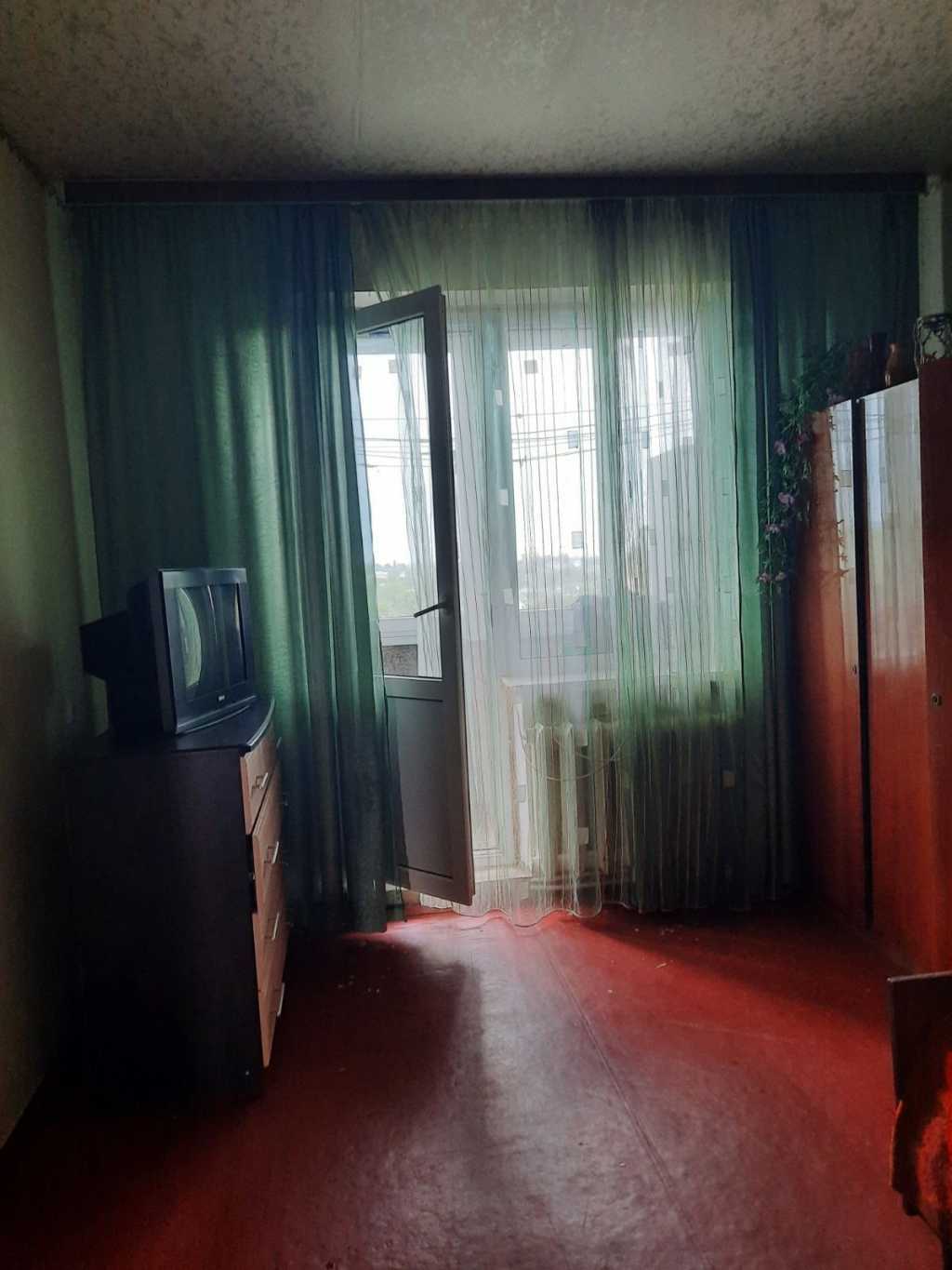 Продаж 4-кімнатної квартири 80 м², Покровская
