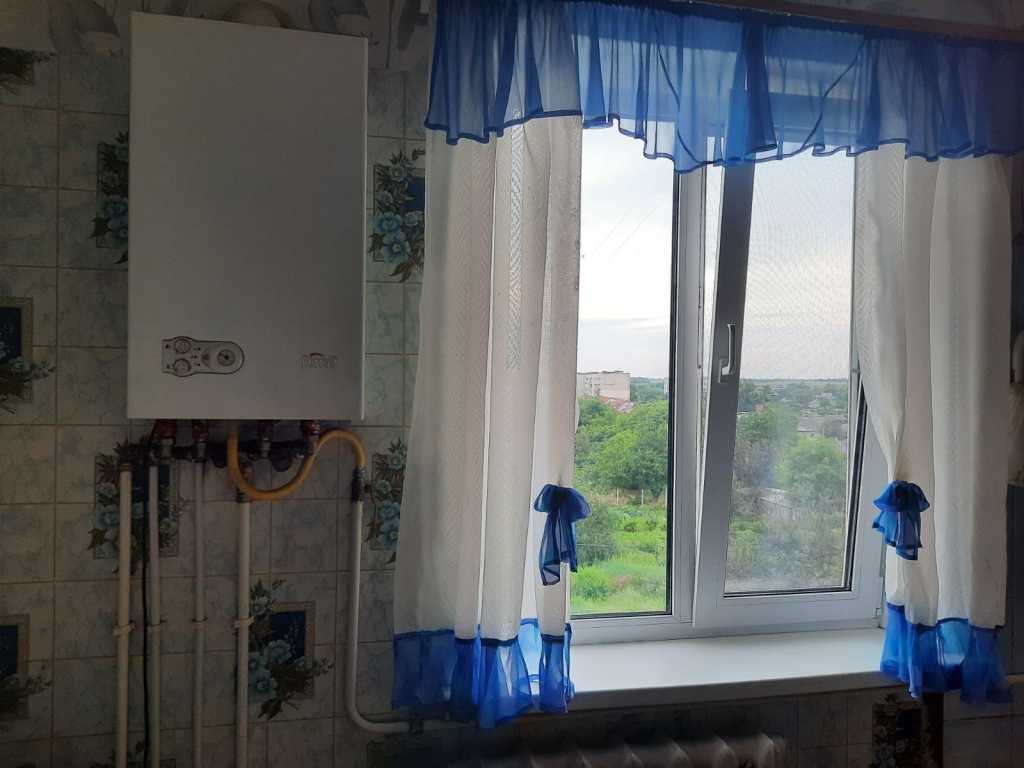 Продаж 4-кімнатної квартири 80 м², Покровская