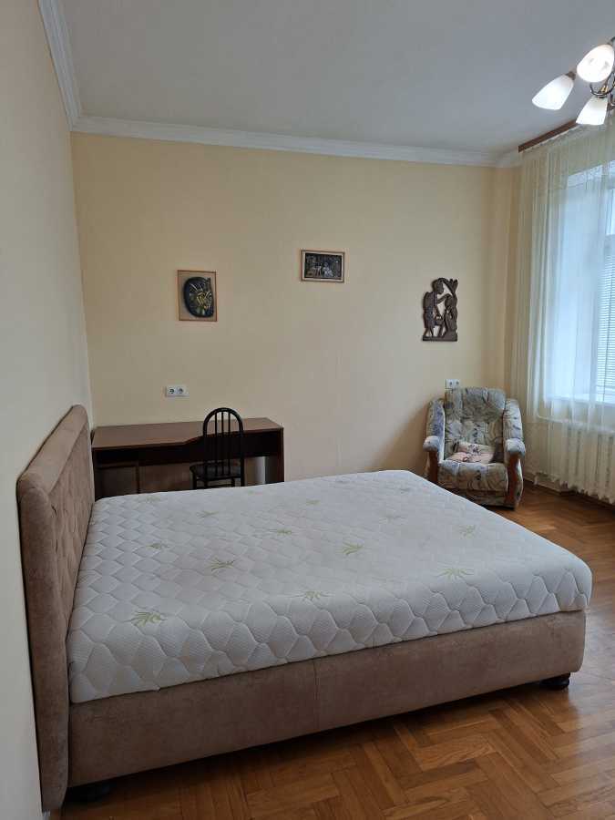 Аренда 2-комнатной квартиры 53 м², Гарматная ул., 18