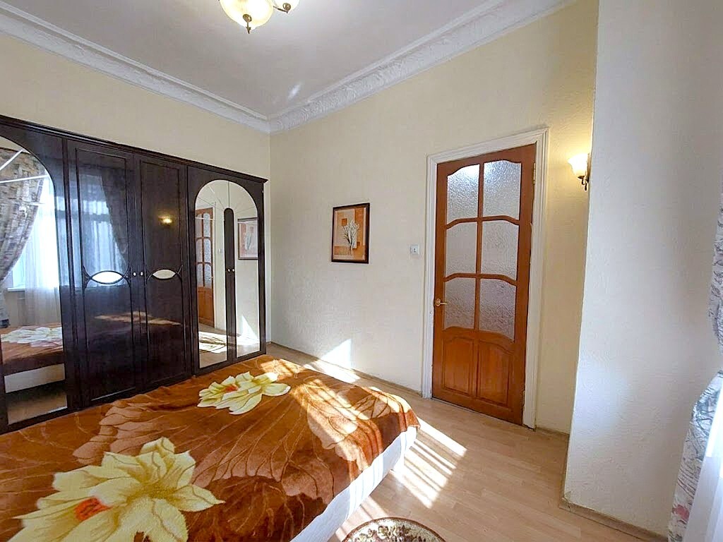 Оренда 4-кімнатної квартири 100 м², Софиевская вул., 11