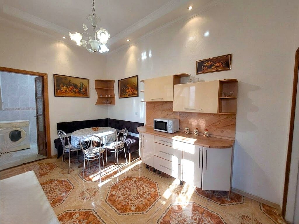 Оренда 4-кімнатної квартири 100 м², Софиевская вул., 11