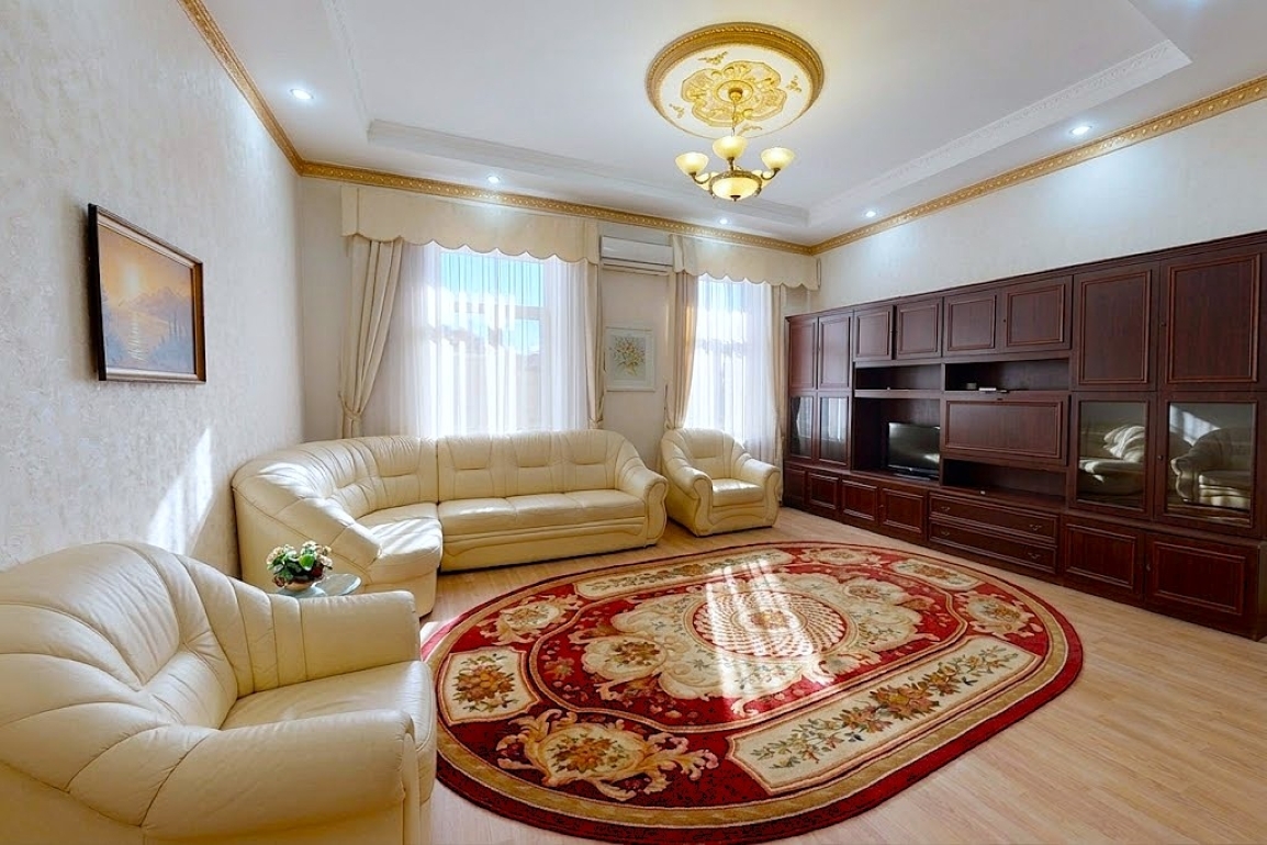 Оренда 4-кімнатної квартири 100 м², Софиевская вул., 11