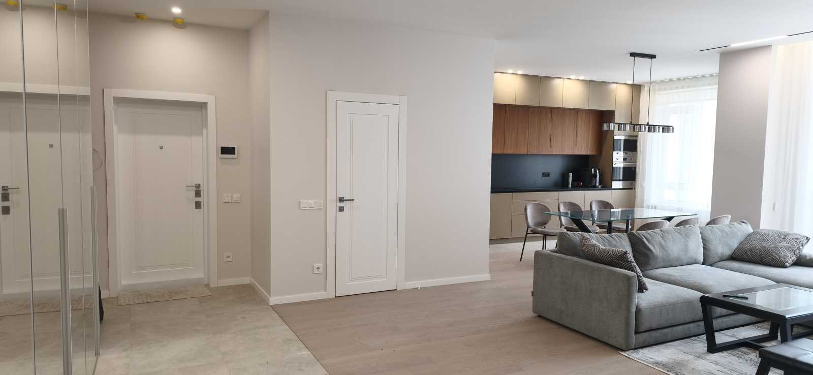 Аренда 3-комнатной квартиры 109 м², Саперное Поле ул., 5